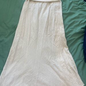 Cream Asymmetrical A-Line Maxi Skirt for Casual Wear